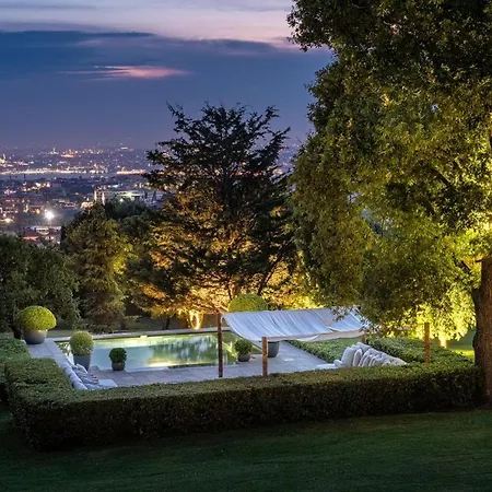 Villa Enchanting 22,000m2 And Elegant 5 Bedroom Manor