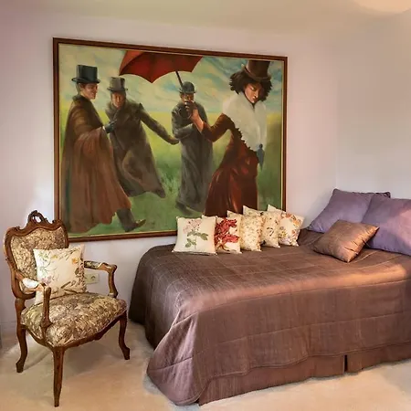Villa Enchanting 22,000m2 And Elegant 5 Bedroom Manor